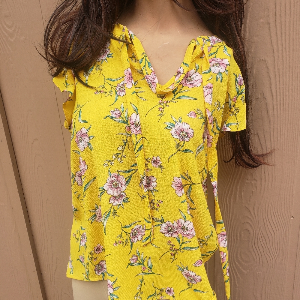 Beautiful yellow floral blouse